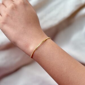 stone clover bracelet (copy)