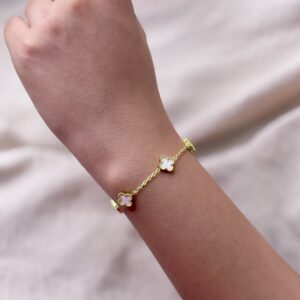 stone clover bracelet (copy)