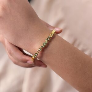 black stone little flower pendant (copy)