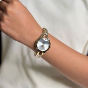 diona vintage watch