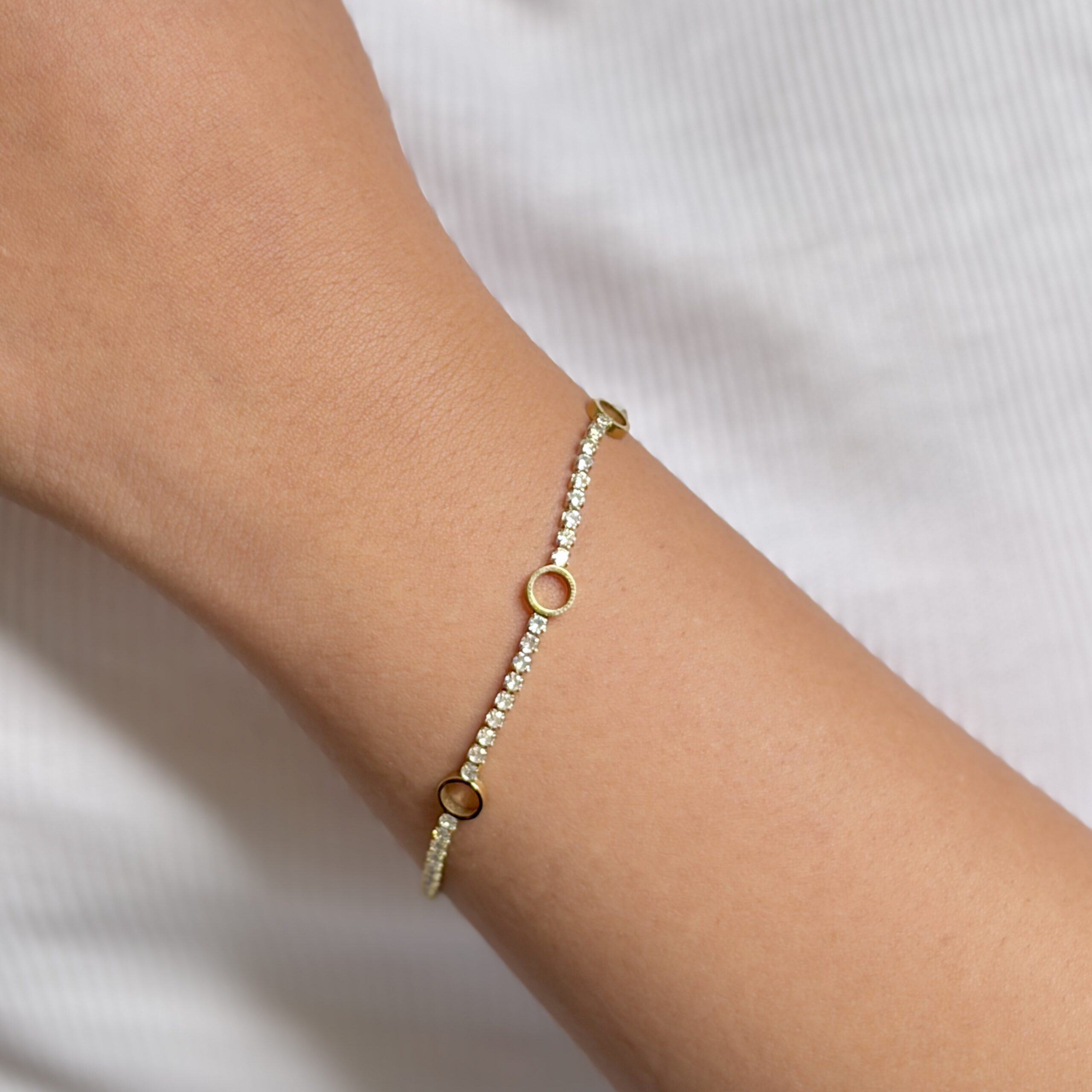 daisy pearl bracelet (copy) daisy pearl bracelet (copy)