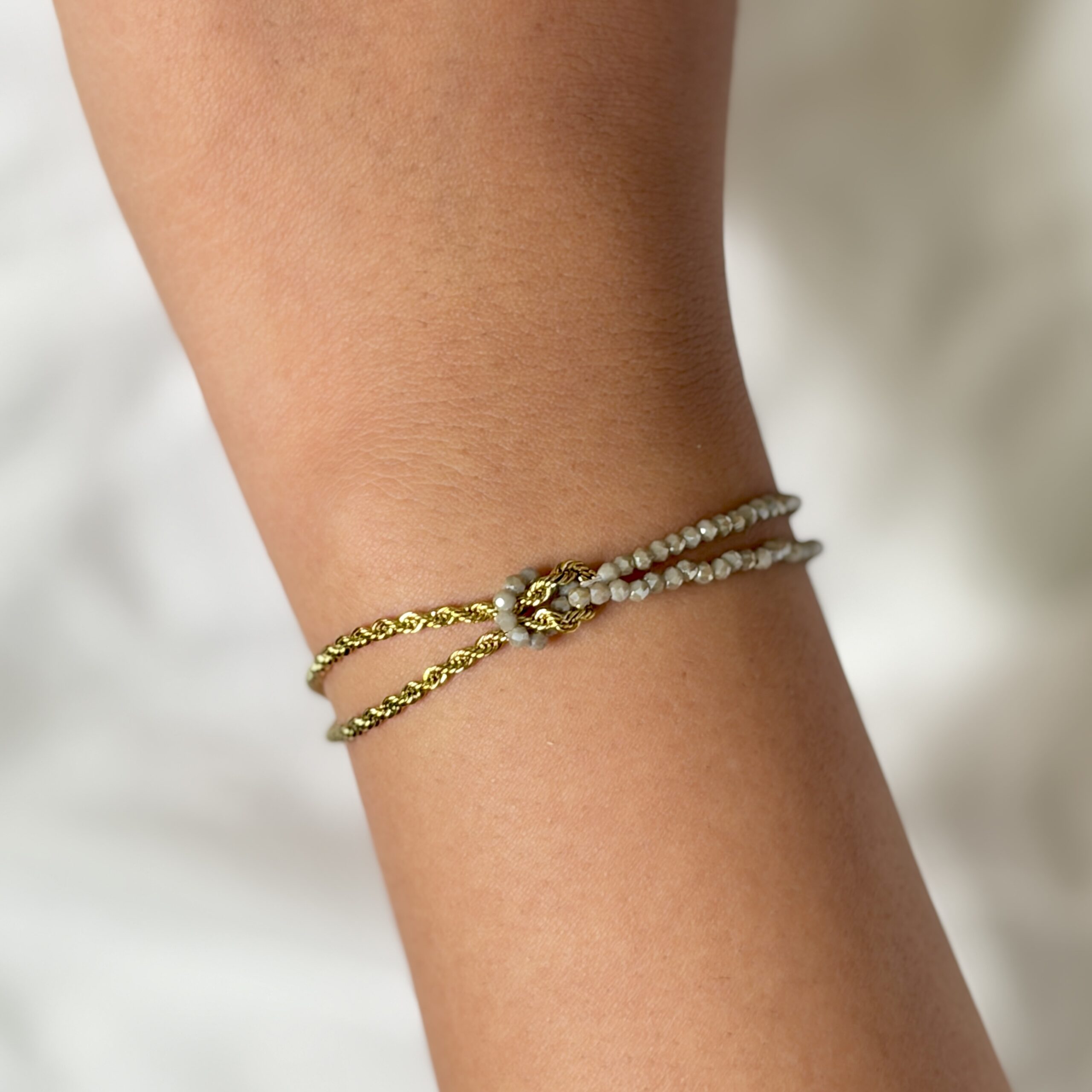 daisy pearl bracelet (copy) daisy pearl bracelet (copy)