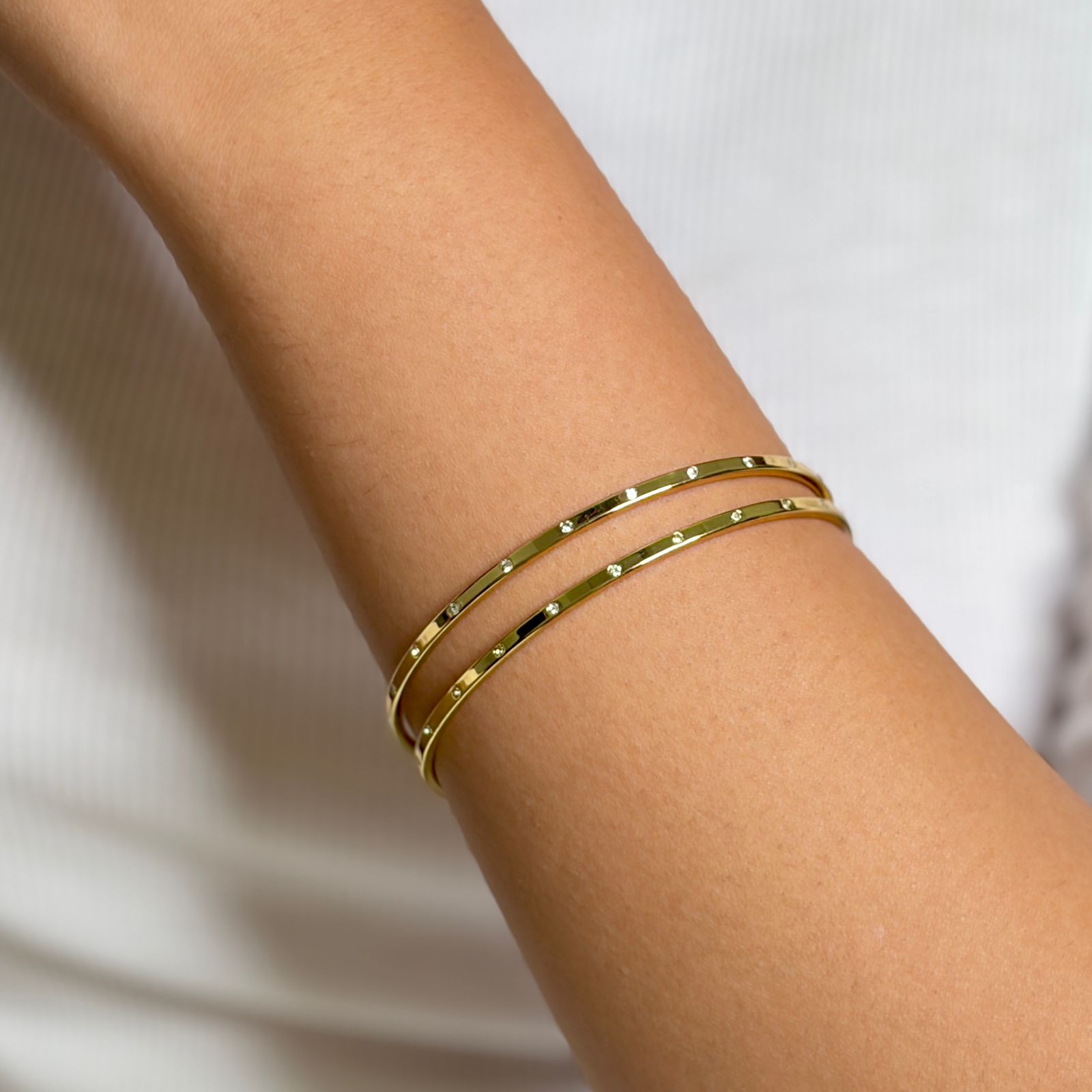 zeo studded bangle(set of two) zeo studded bangle(set of two)