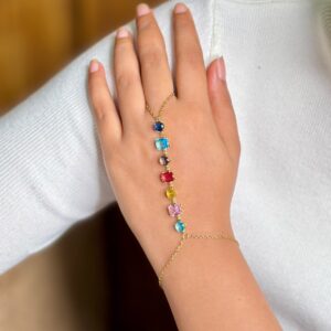 layla bloom handchain