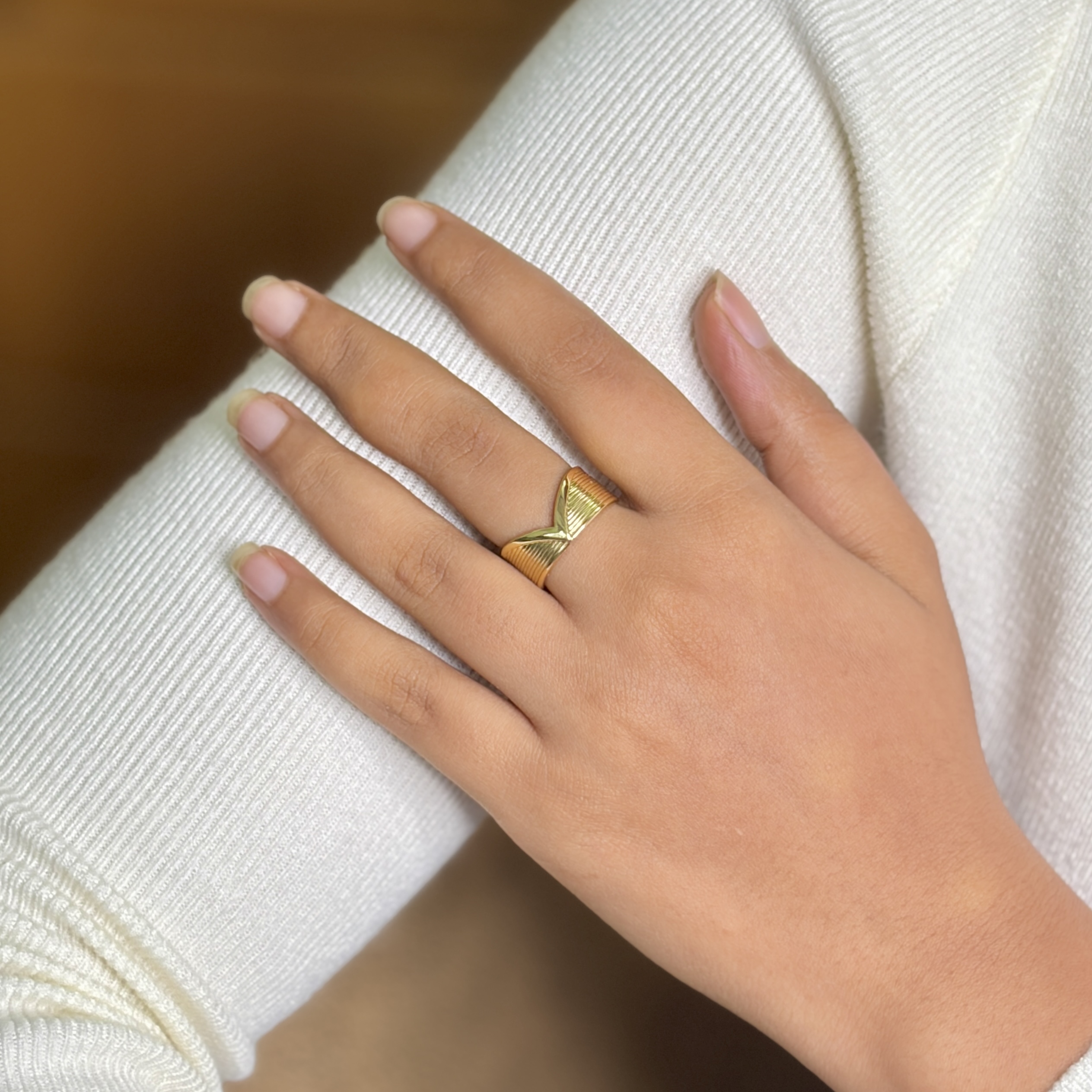 solena ring (adjustable) solena ring (adjustable)